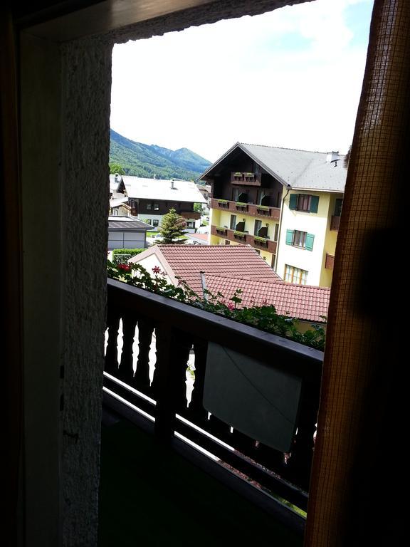 Haus Ellmaustein Bed & Breakfast Fuschl am See Room photo