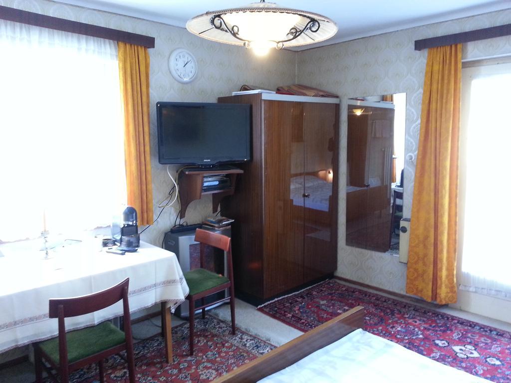 Haus Ellmaustein Bed & Breakfast Fuschl am See Exterior photo